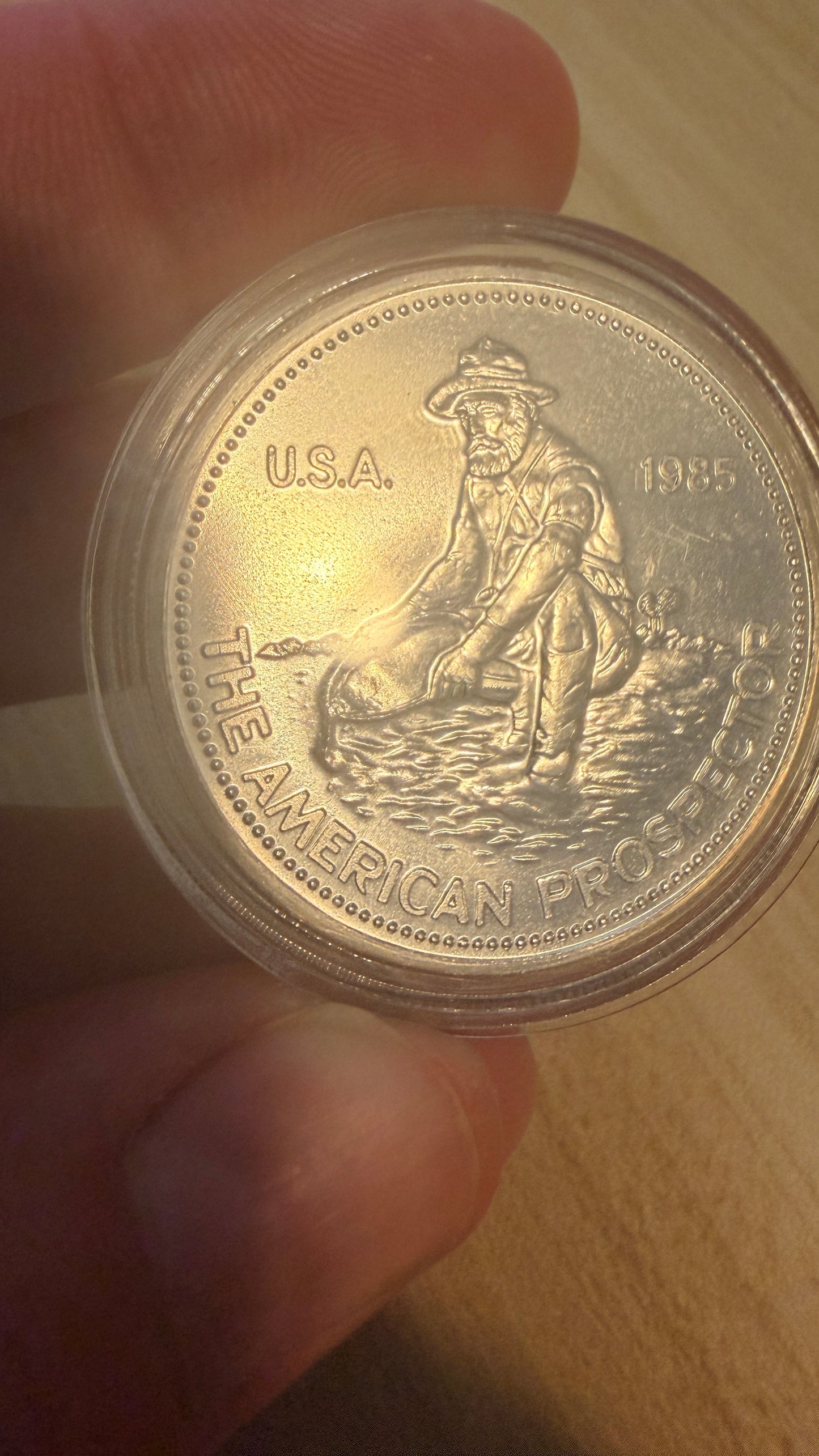 1985 American Prospector 1 Troy Oz Silver Round Mint Condition