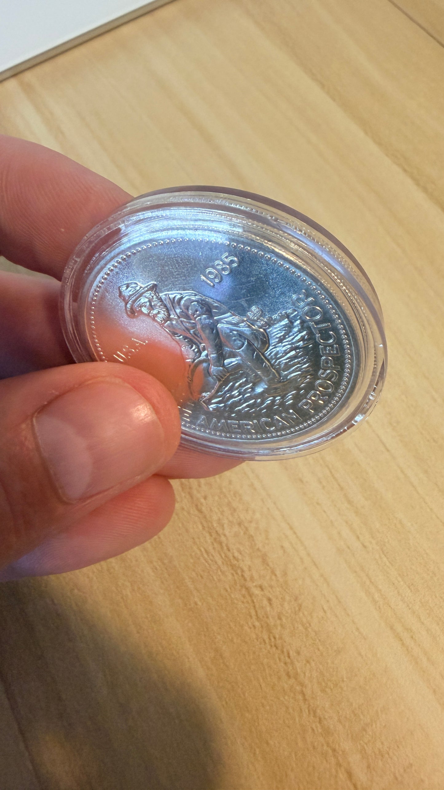 1985 American Prospector 1 Troy Oz Silver Round Mint Condition