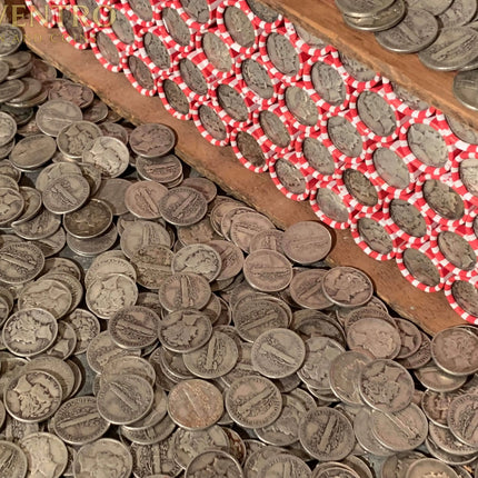 VINTAGE RED & WHITE BANK ROLL WITH A SILVER DIME Wholesale Wheat Cents