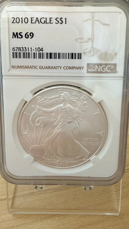 2010 Silver Eagle NGC MS69