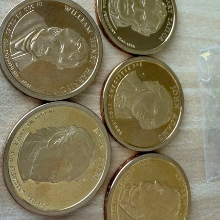 5 x US $1 One Dollar Golden Presidential Coins - Lot of 5 Unique Coins (L1) Genventro