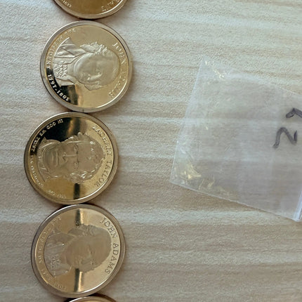 5 x US $1 One Dollar Golden Presidential Coins - Lot of 5 Unique Coins (L2) Genventro