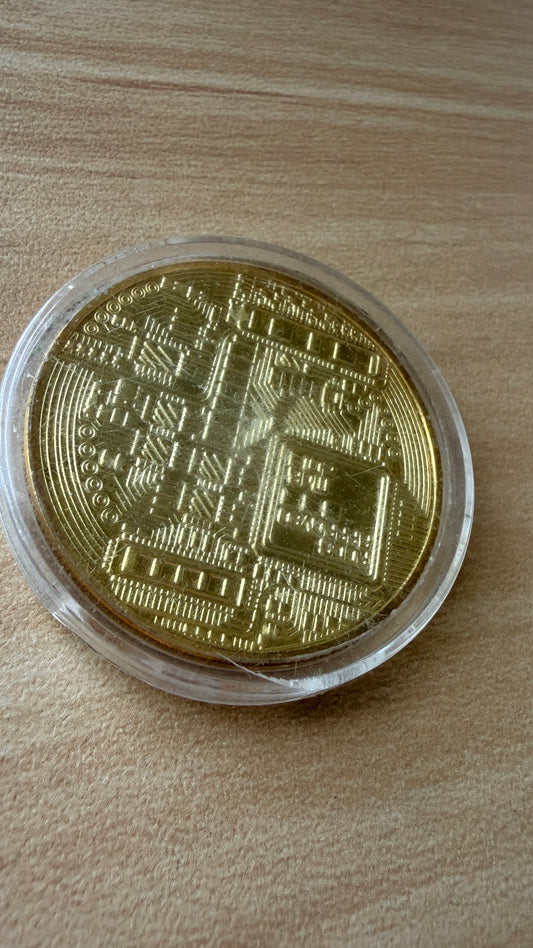 Gold Plated Bitcoin - Physical Gold Plated Collectible Coin w/ Protective Case (New)