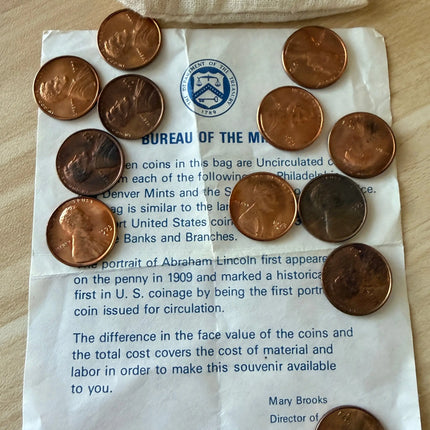 US Mint 15 Cents P-D-S With Original Bag + COA Collectors Set Genventro