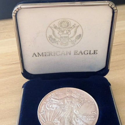 2008 American Silver Eagle in Original Mint Case Genventro