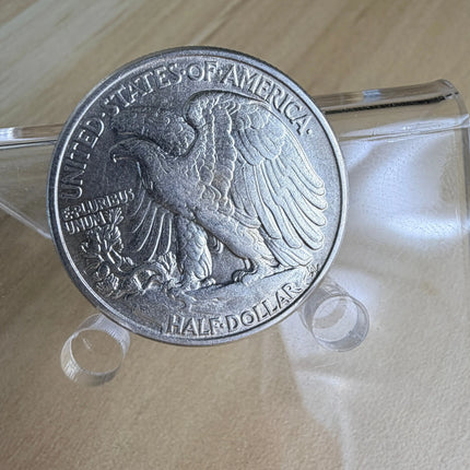 1943 Walking Liberty Half Dollar 90% Silver  Brilliant Uncirculated BU Genventro